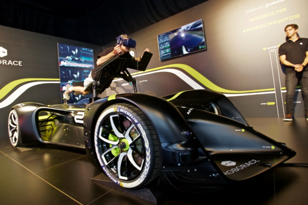 Roborace_03